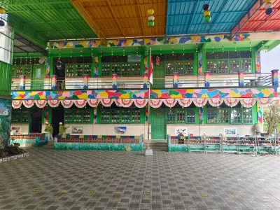 Gedung Sekolah